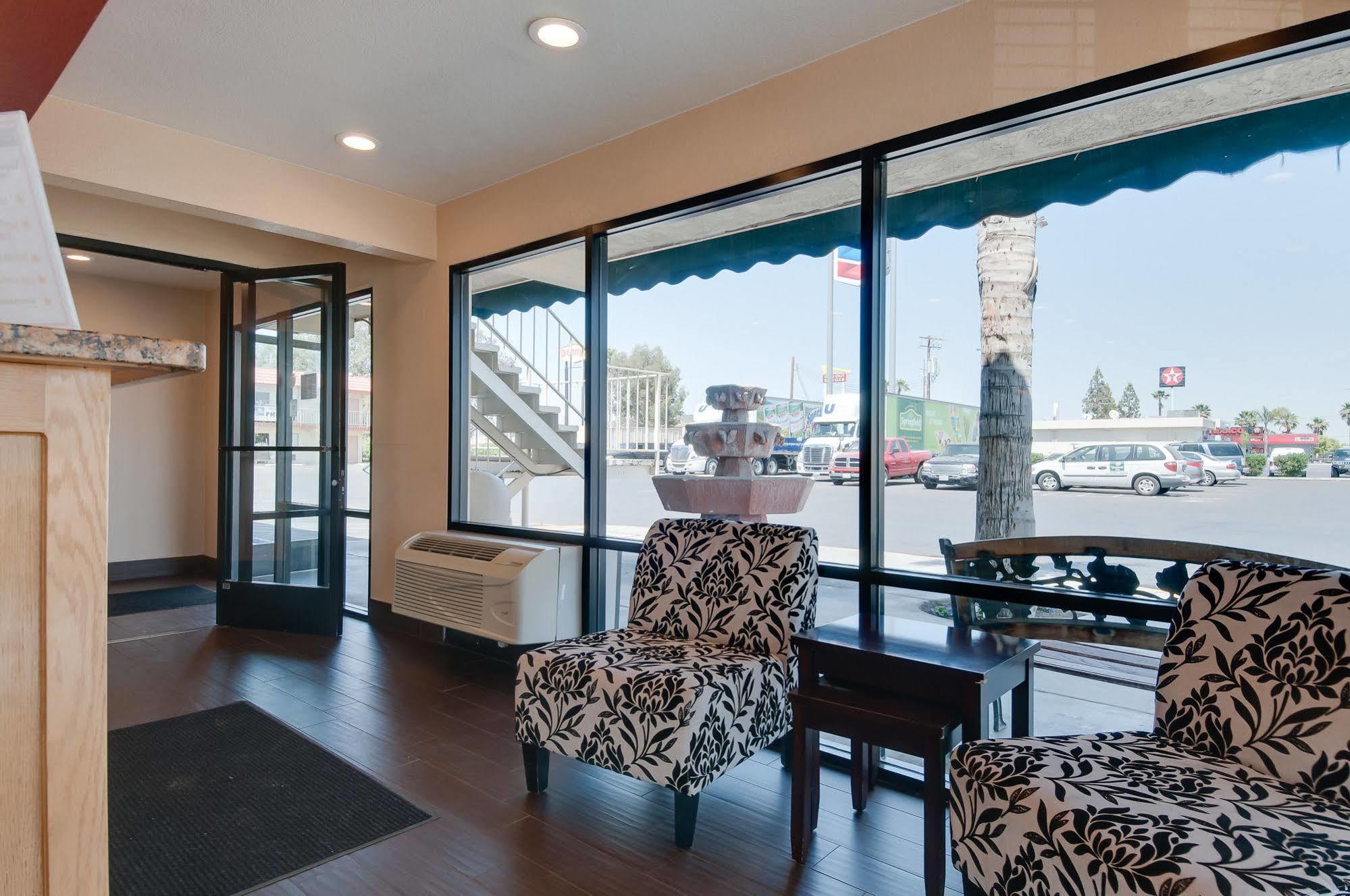 Vagabond Inn Bakersfield South Εξωτερικό φωτογραφία